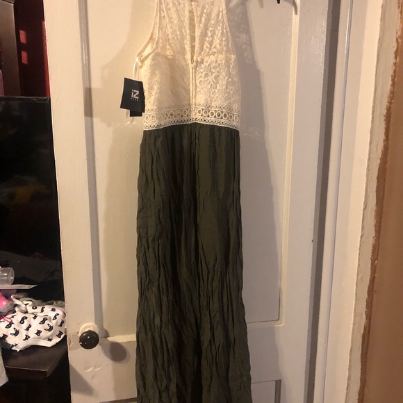 Maxi dress - Picture 2 of 2